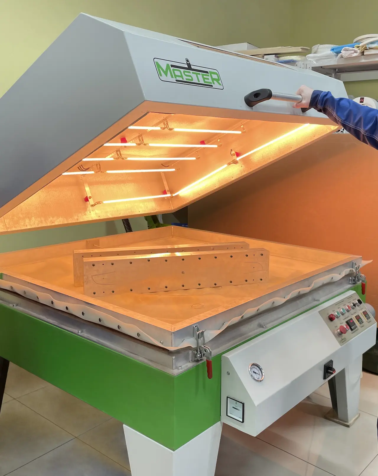 Производство из композитных материалов